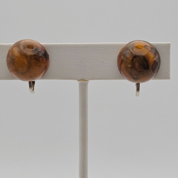 VTG Clip On Earrings Round Ball Honey Brown Swirl Lucite Resin MCM‎ Retro Womens - Picture 12 of 16